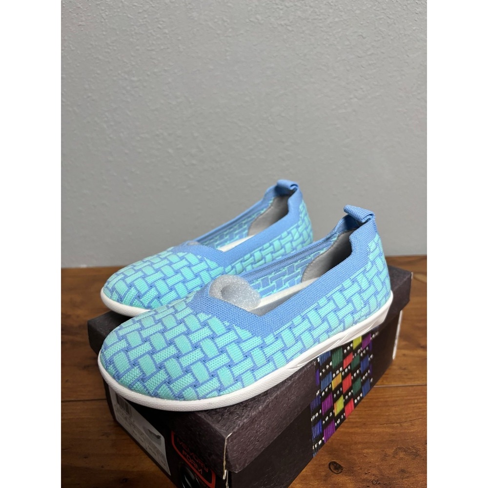 Bernie Mev Catwalk Weave Blue Aqua Cream Flats Shoes Size 33 US 2 Big Kid